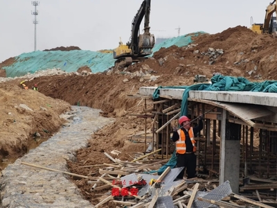 泰安住建局 泮河治理工程加速推進，一期項目預計6月底竣工，房屋建設工程施工同步開展