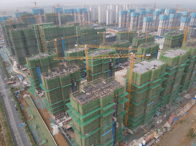 防疫施工“兩手抓”，重點工程建設“不打烊”——房屋建設工程施工的堅實步伐