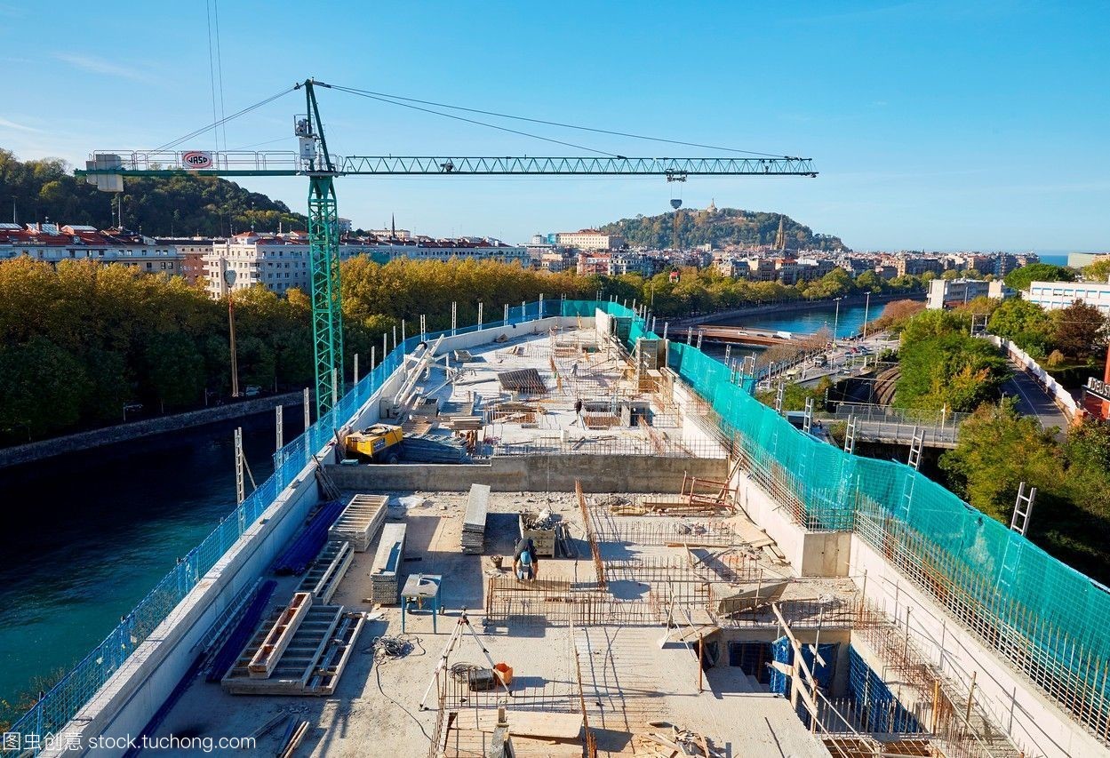 RESA安全系統(tǒng) 保障圣塞巴斯蒂安住宅建筑施工安全